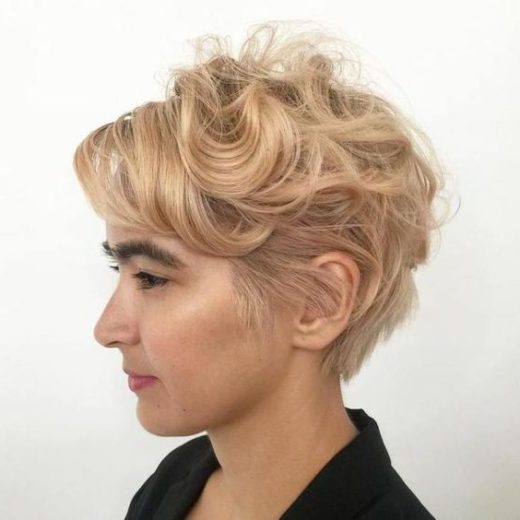 layered short curly haircuts