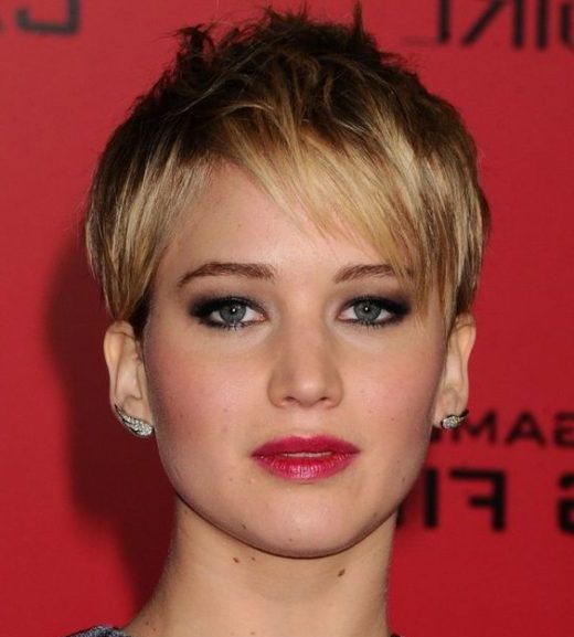 shoulder length jennifer lawrence short hair