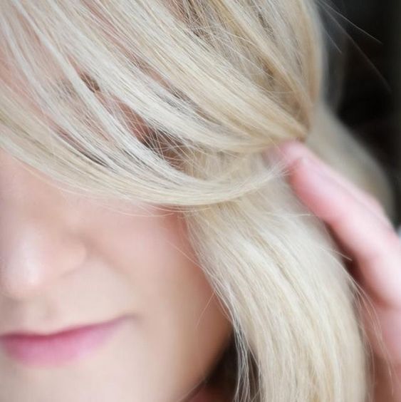 20 Hottest Bleach Blonde Hair Color Ideas