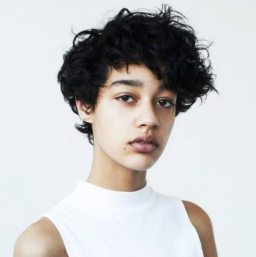 15 Popular Nonbinary Haircuts for 2024