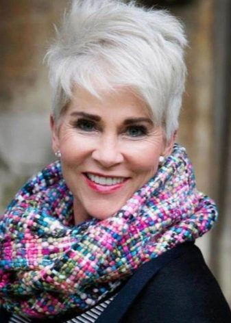 Cute Short Hairstyle Women Over 50