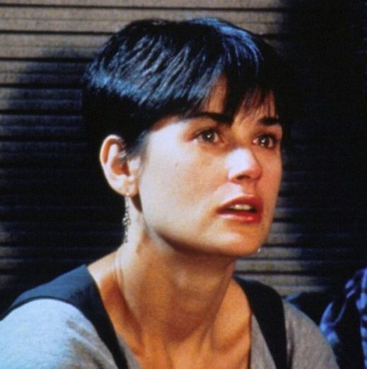 bob 90s demi moore short hair