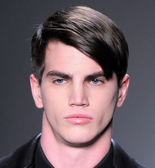 Men’s Hairstyles to One Side for 2022 | Short Hair Models