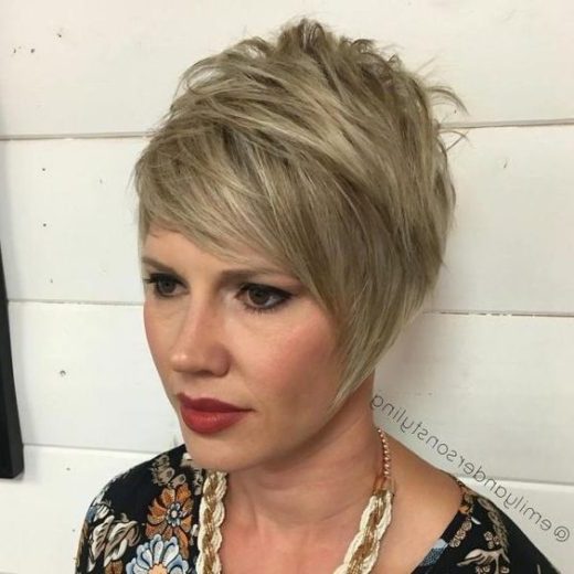 feminine pixie cuts