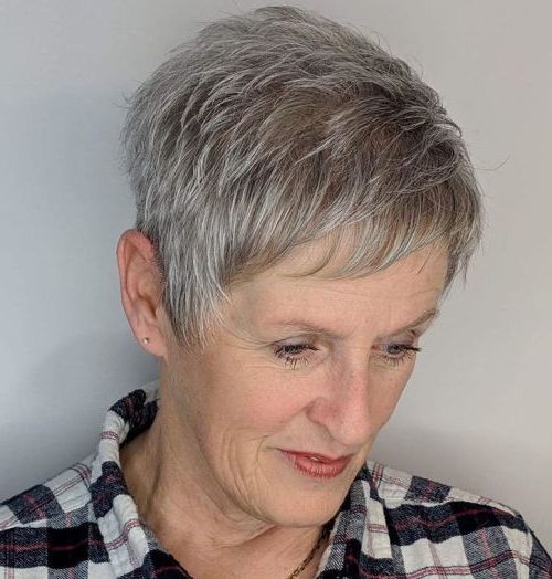 short hairstyles for fine hair over 60 with glasses