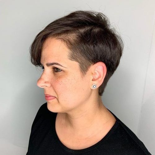 messy undercut pixie