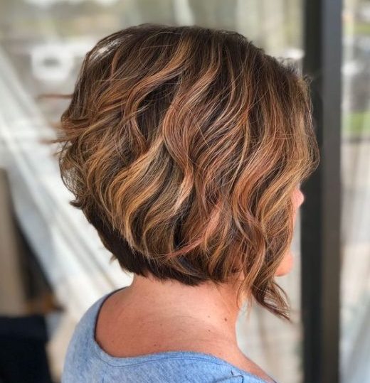 fine hair layered bob for thin hair