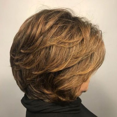 shoulder length layered short hair