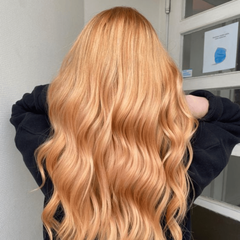 Strawberry Blonde Hair Color That Completely Change Your Look