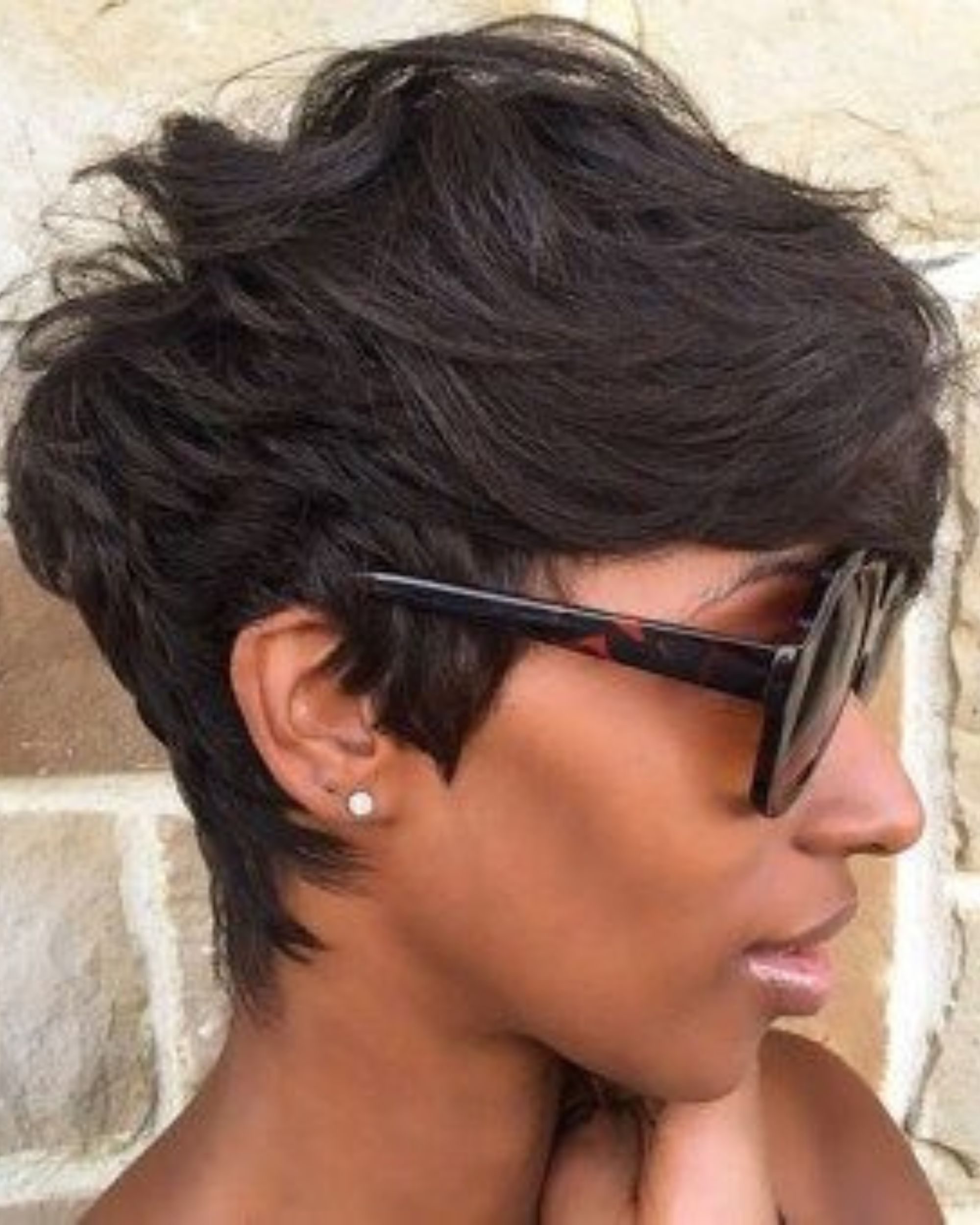 neck length short bob black hair