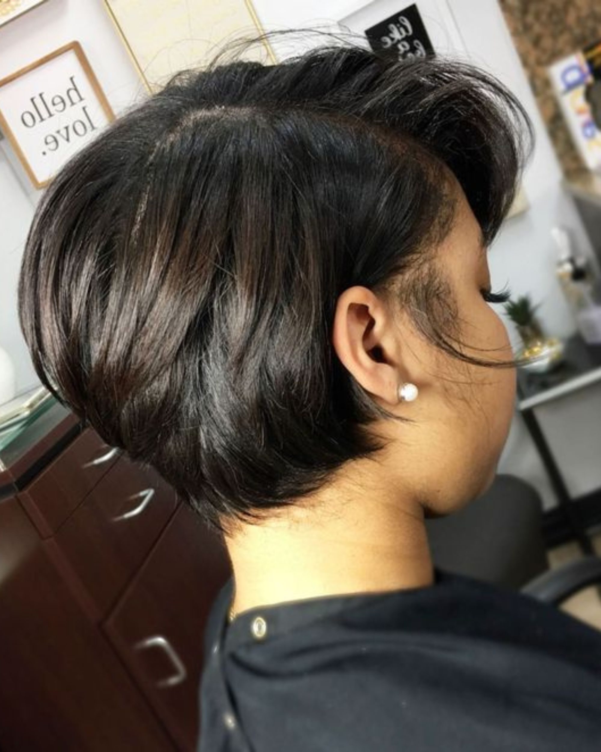 relaxed pixie short black hairstyles