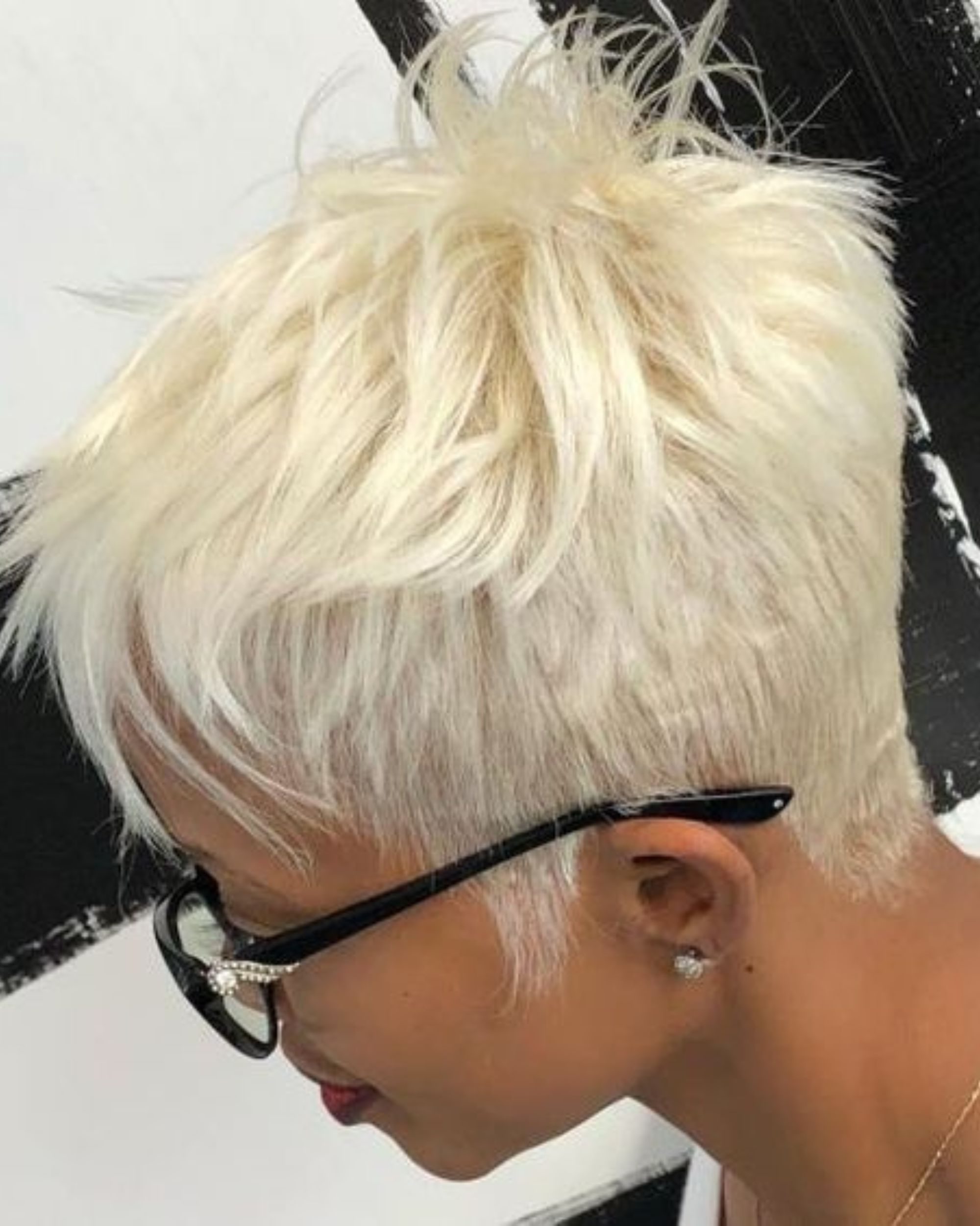 round face low maintenance short natural haircuts for black females