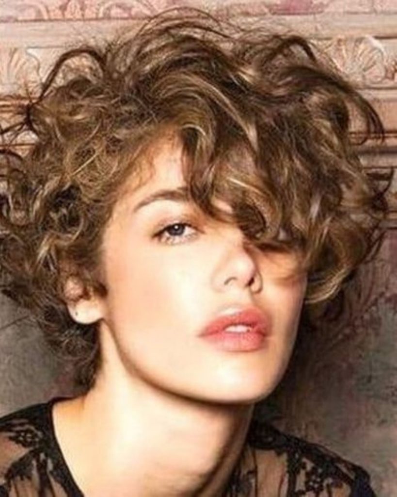 20 Super Easy Curly Haircuts to Manage in 2023 | Short Hair Models