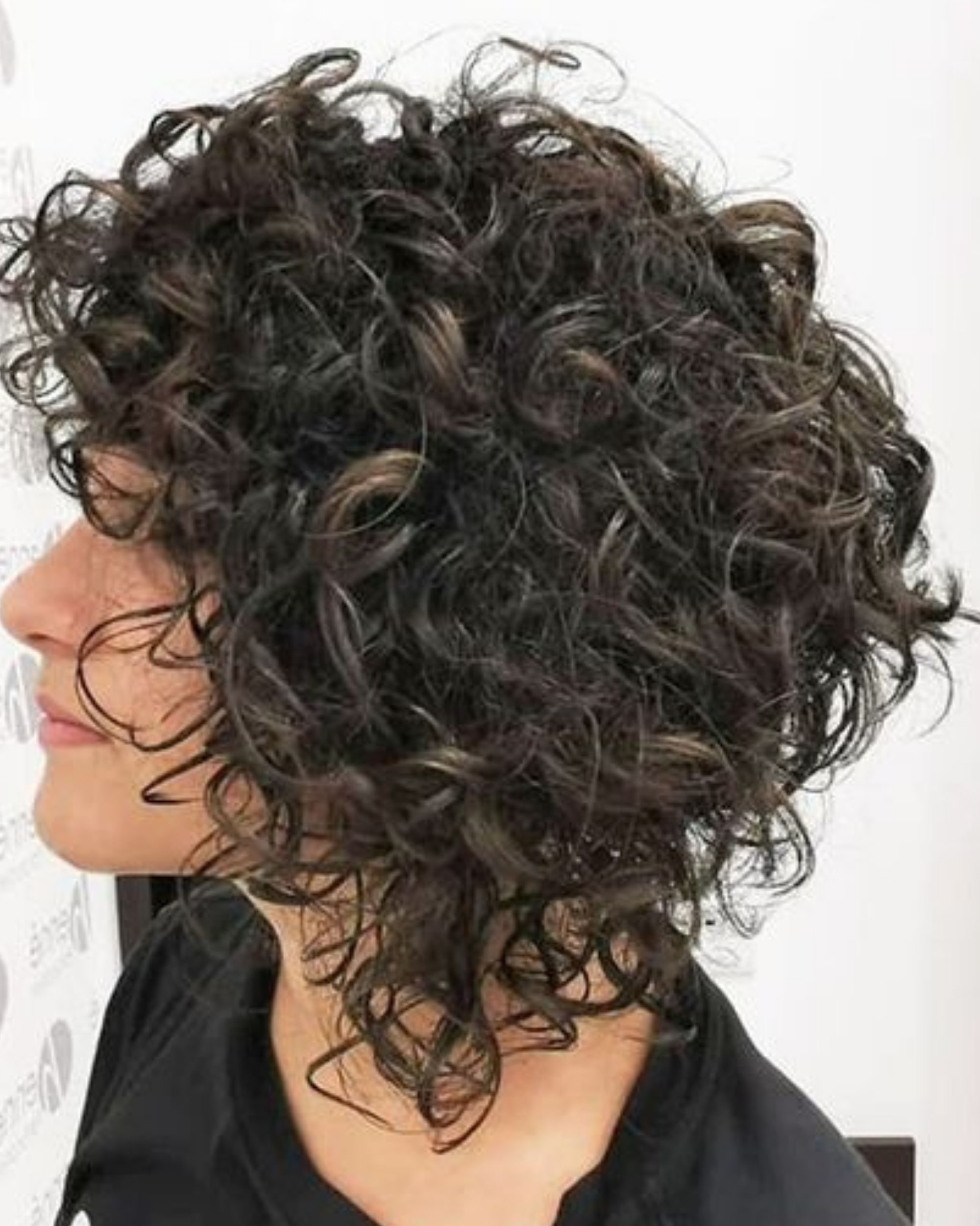 wavy medium curly hair