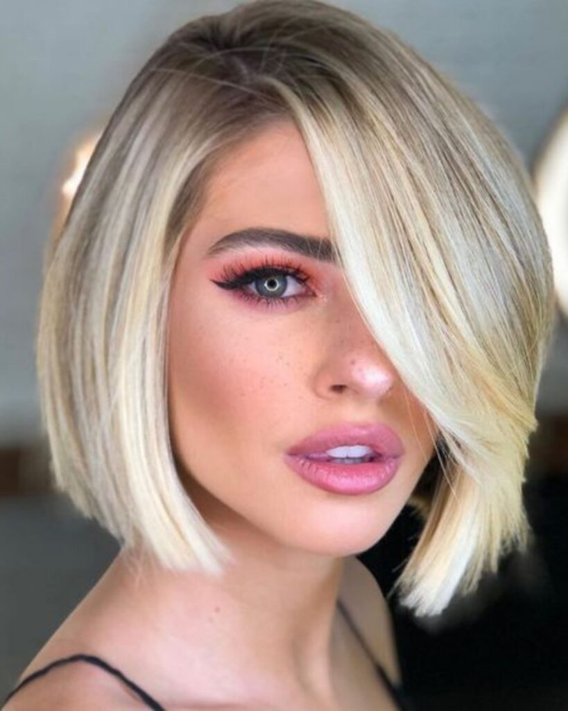 fashionable-short-haircuts-for-women-in-2023-short-hair-models