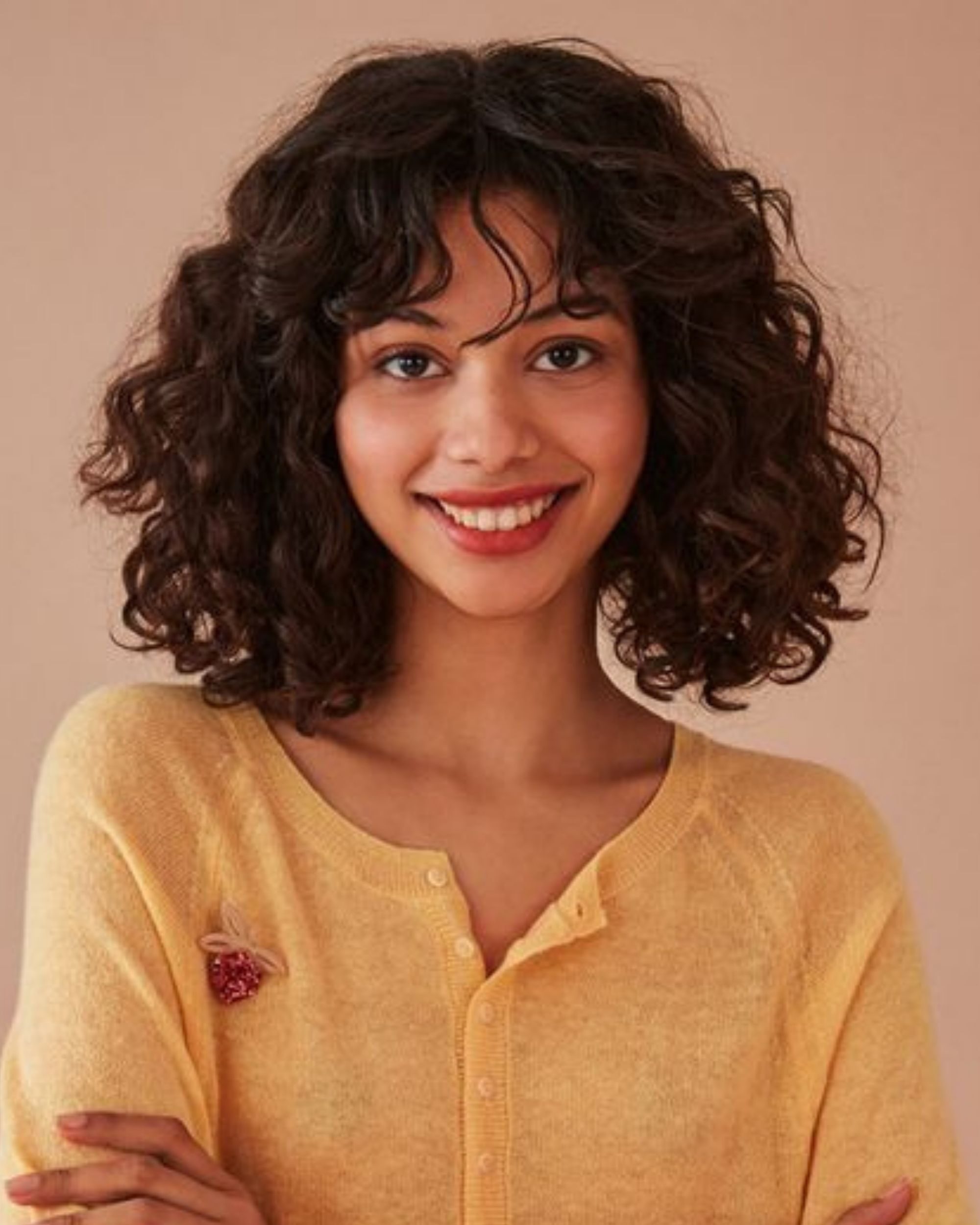 natural short curly hair