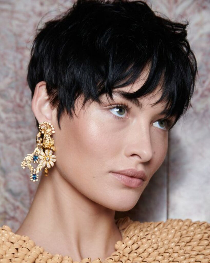 fashionable-short-haircuts-for-women-in-2023-short-hair-models